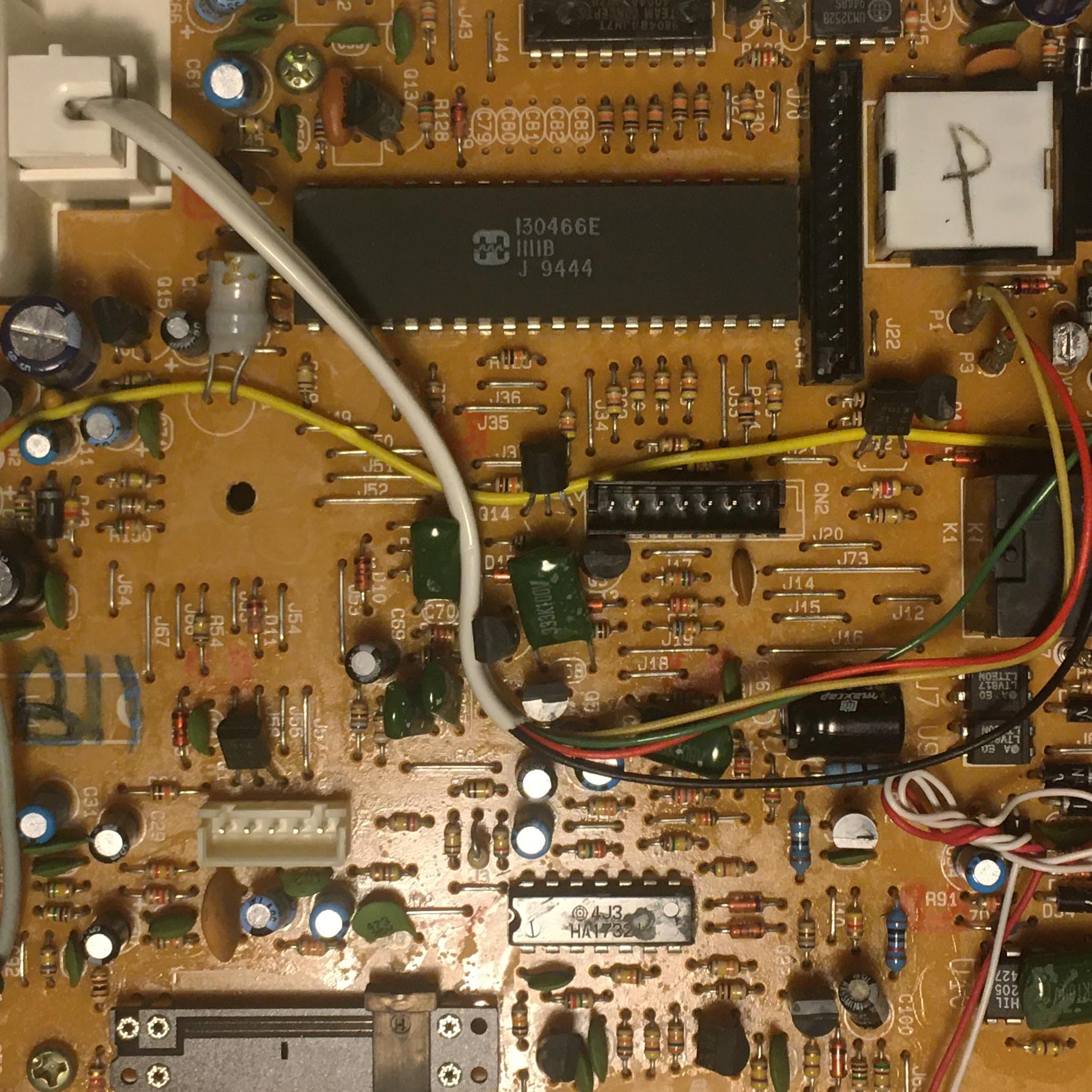 Photo of BT Response 150 home phone disassembled