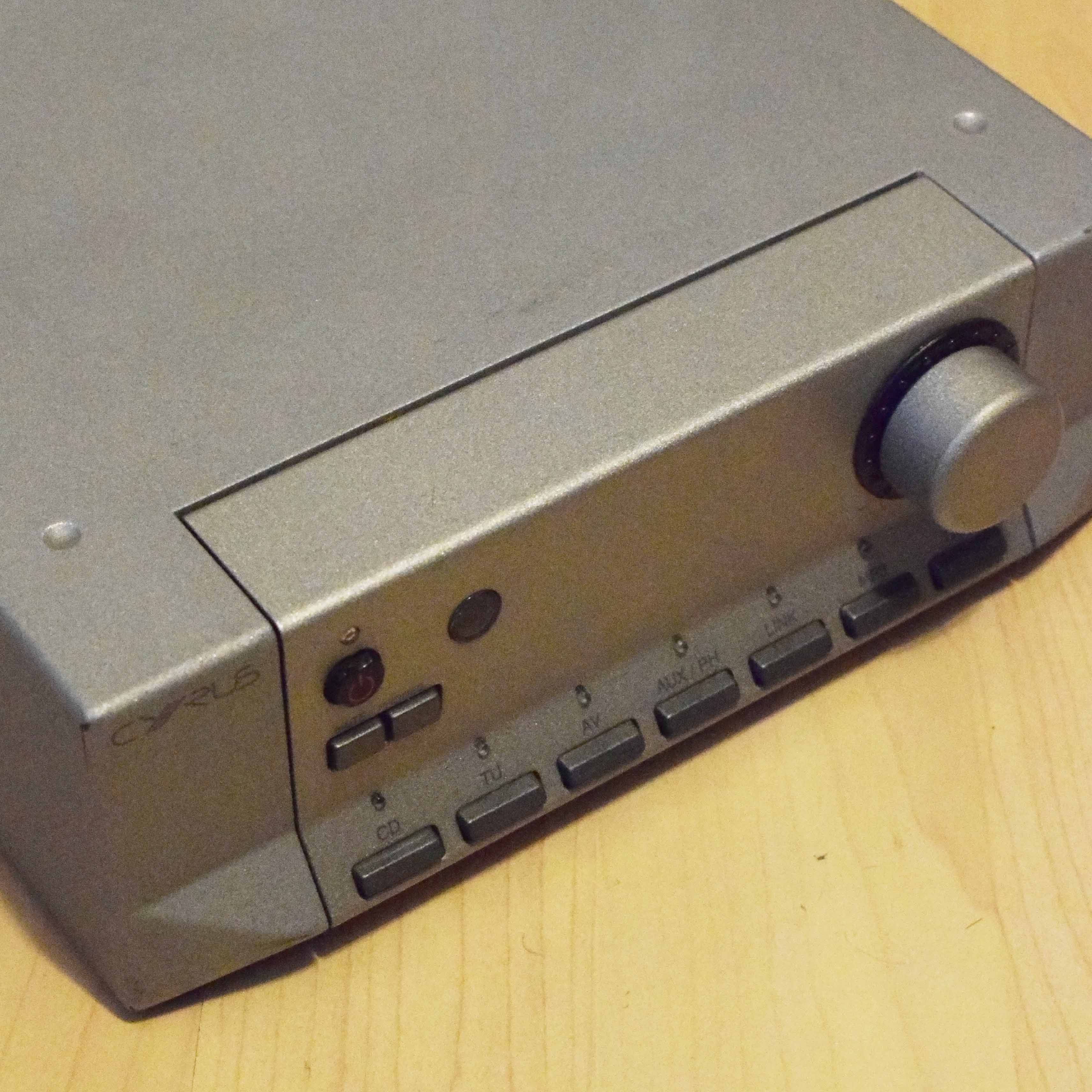 Photo of Cyrus 8vs speaker amplifier