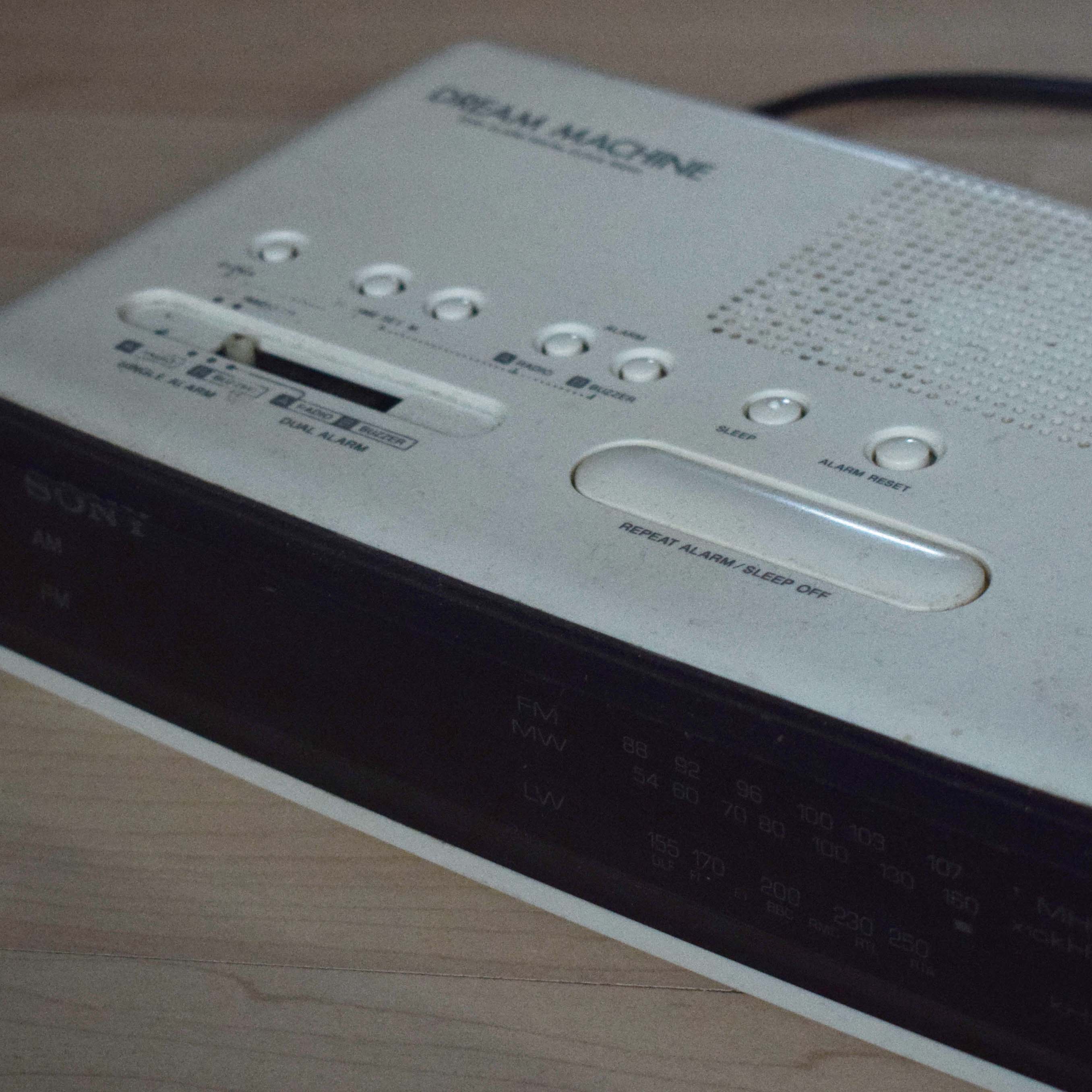 Photo of Sony Dream Machine ICF-C320L radio alarm clock