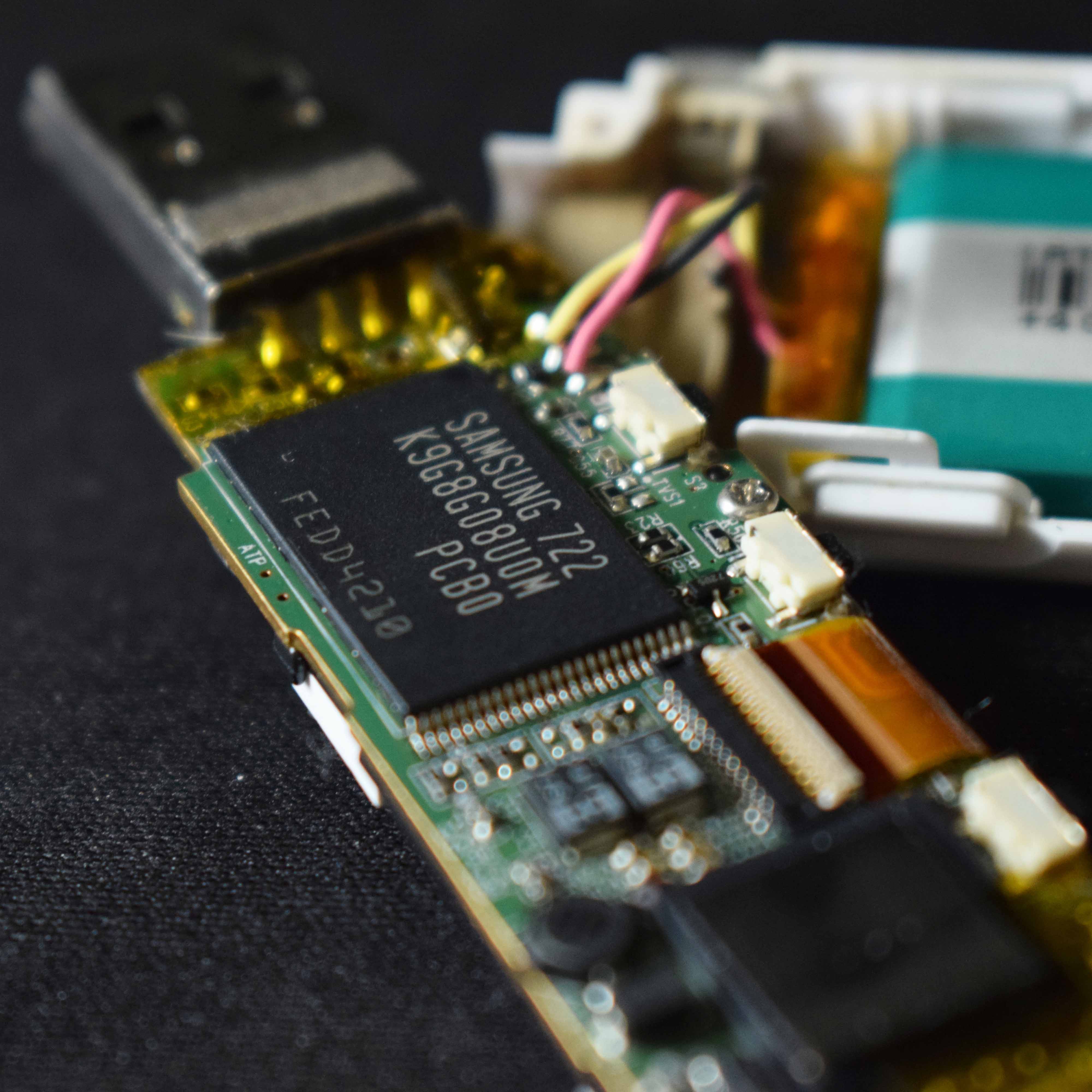 Photo of Sony NWD-B103 dissasembled revealing mainboard
