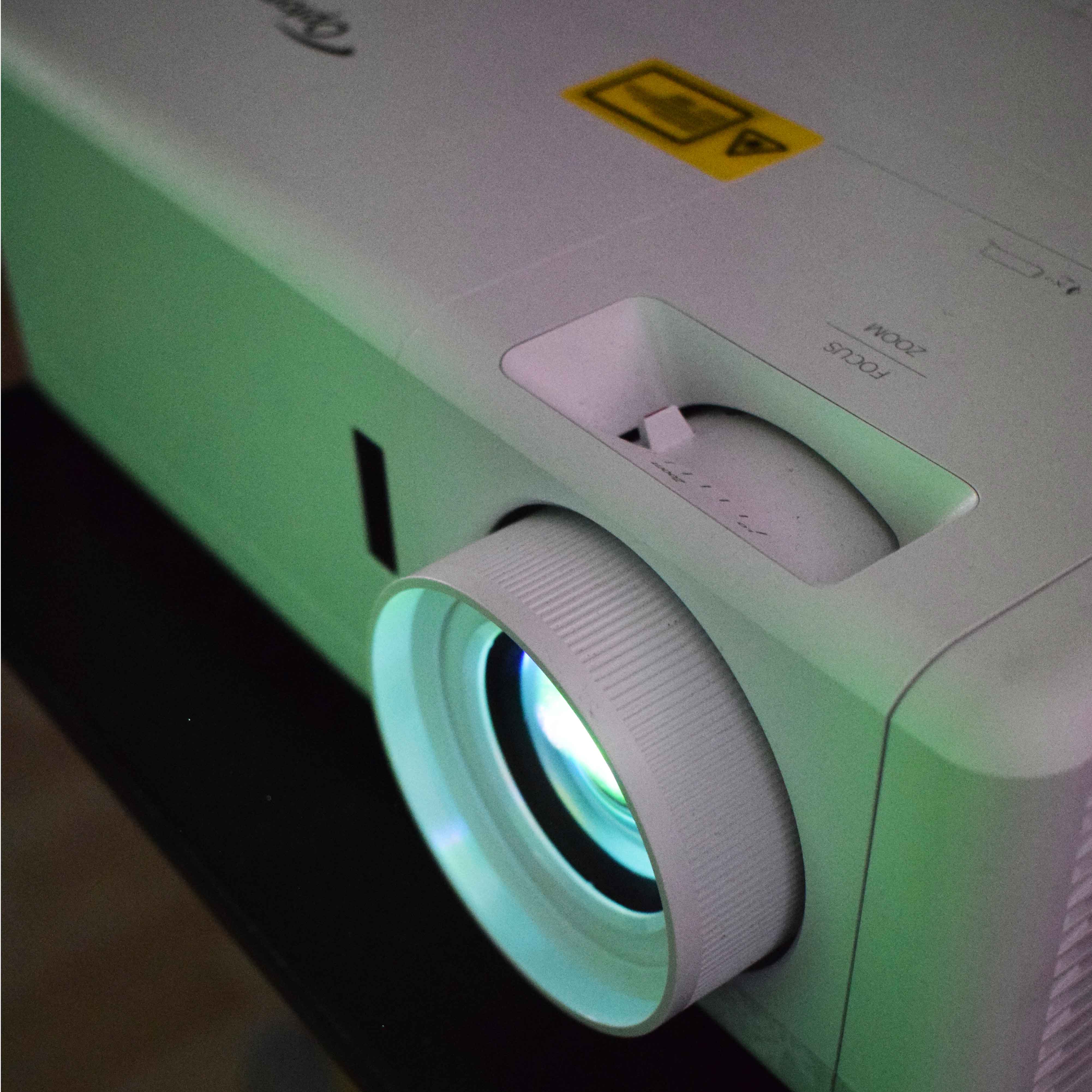 Photo of Optoma HZ40 projector front