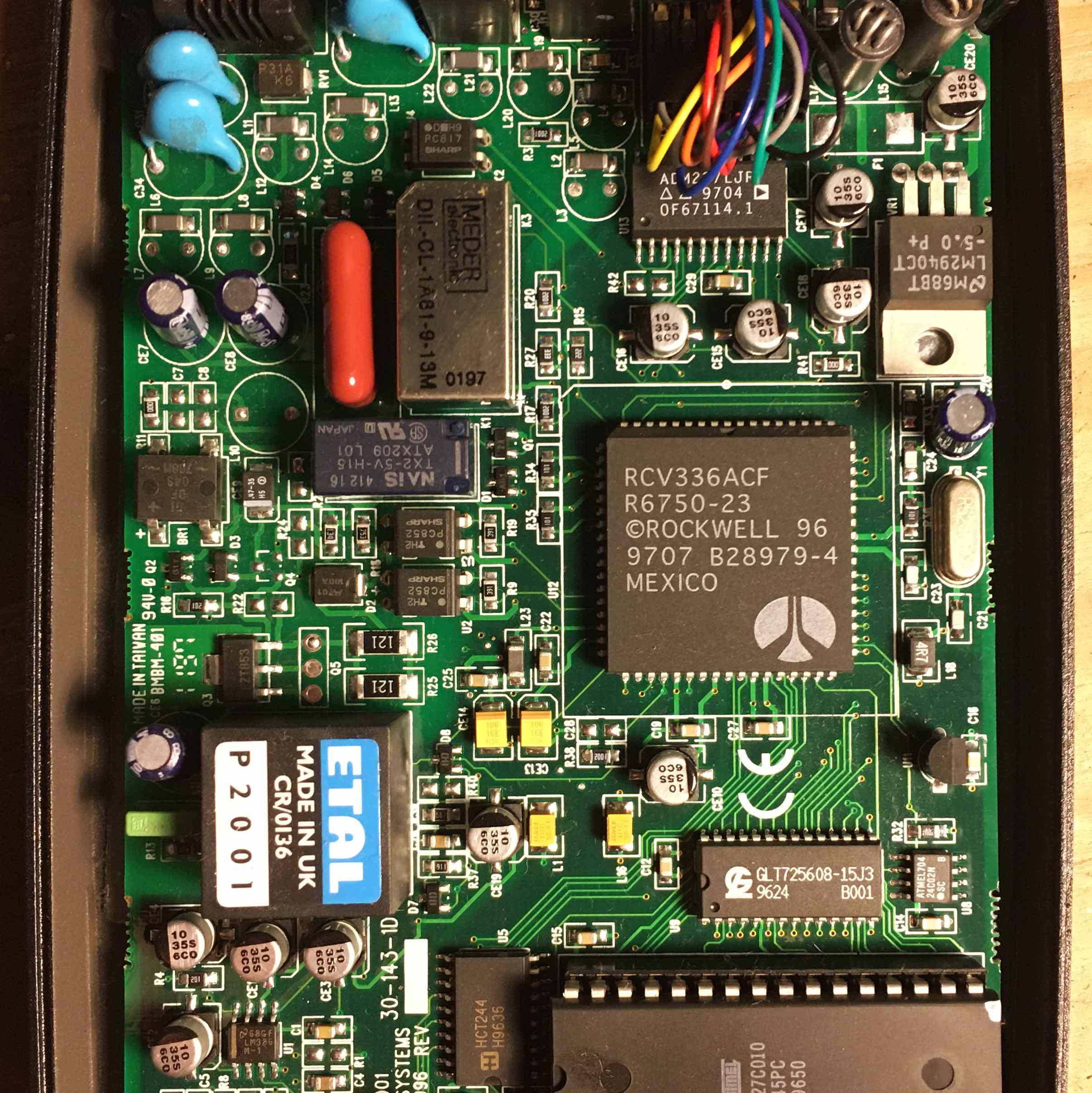 Photo of SupraExpress 336 V+ dial-up modem disassembled